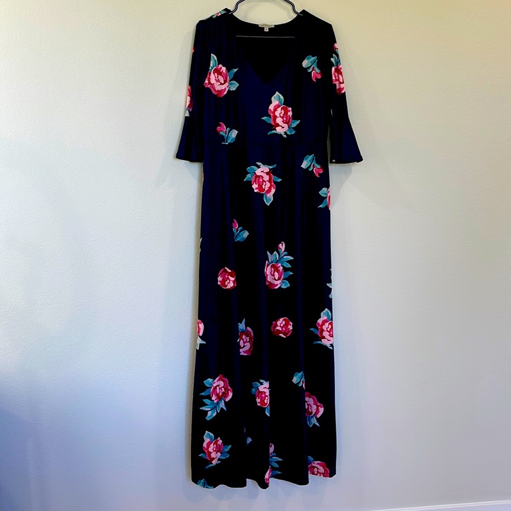 Kimi and Kai Maternity Lousia Floral Print Maxi Dress purchased from Nordstrom